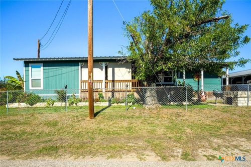 301 E Castlebriar Dr, Granite Shoals, TX, 78654-2234 | Card Image