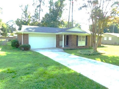 879 Forest Ridge Dr Se, Marietta, GA, 30067-7176 | Card Image