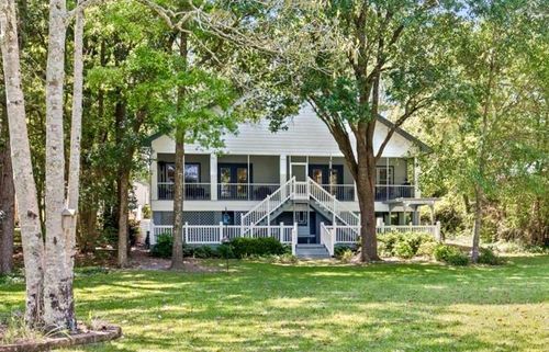 11331 Ann Rd, Theodore, AL, 36582-8146 | Card Image