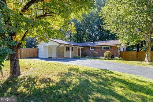 8411 Derby Ct, SPRINGFIELD, VA, 22151-1508 | Card Image