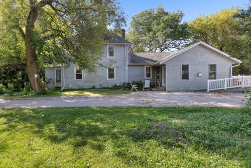 1610 Town Hall Rd, Beloit, WI, 53511-9792 | Card Image
