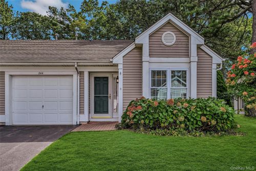 244 Glen Dr, Ridge, NY, 11961-1635 | Card Image