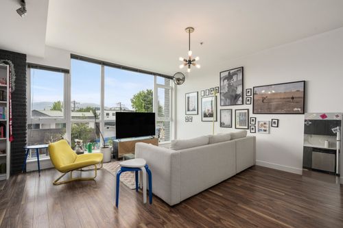 208-2511 Quebec St, Vancouver, BC, V5T0B6 | Card Image