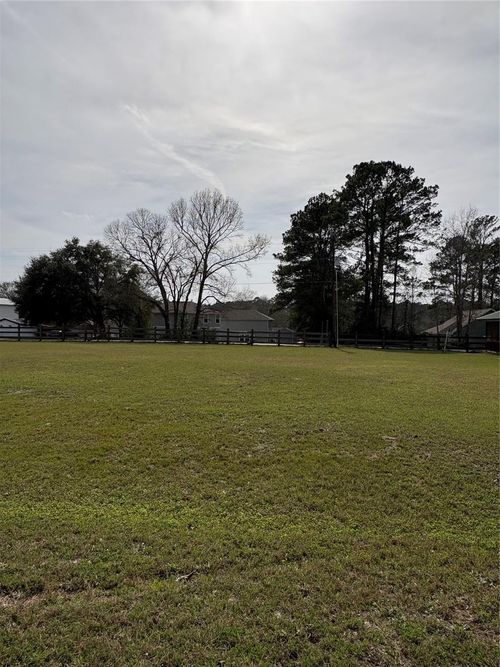 6 Oakland Ct, Huntsville, TX, 77340-1406 | Card Image