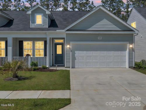 122 Arnette Dr, Ocean Isle Beach, NC, 28469-1426 | Card Image