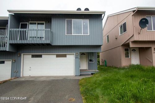 32-13940 Fire Creek Trail Dr, Eagle River, AK, 99577-7029 | Card Image