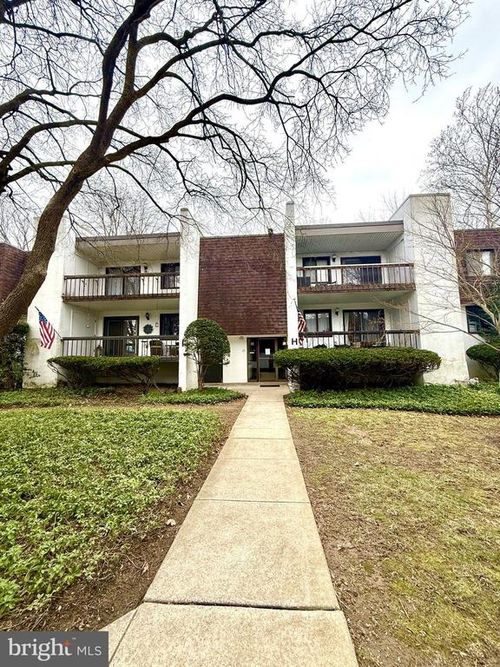 apt-h5-20 Dougherty Blvd, GLEN MILLS, PA, 19342-1141 | Card Image
