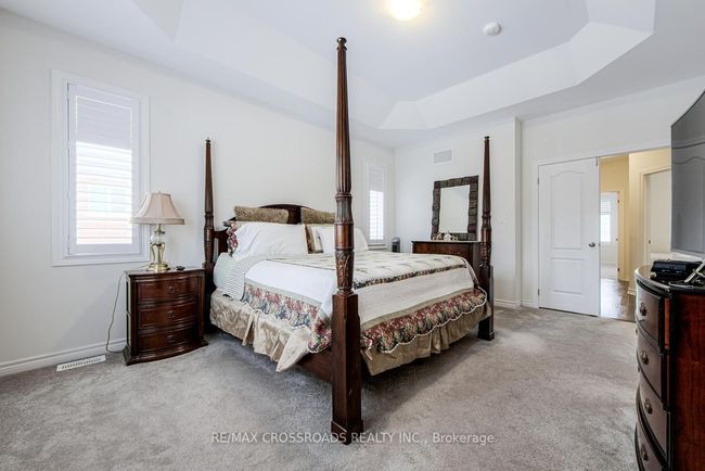 2 Hough Lane, House attached with 3 bedrooms, 3 bathrooms and 1 parking in Ajax ON | Image 25