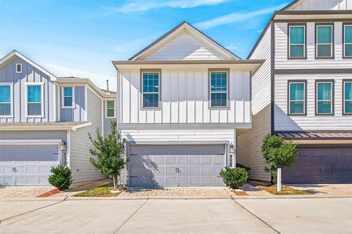 10404 Marston Vineyard Dr, Houston, TX, 77025-1812 | Card Image