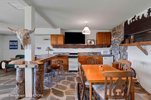 7585 S Squaw Creek Rd, Jackson, WY, 83001-2480 | Card Image