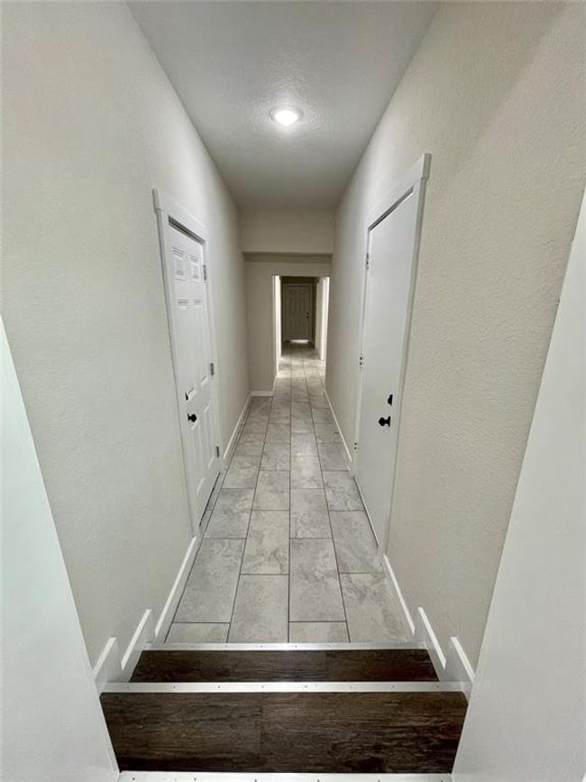 527 W 4 Th St, House other with 5 bedrooms, 3 bathrooms and null parking in Freeport TX | Image 25
