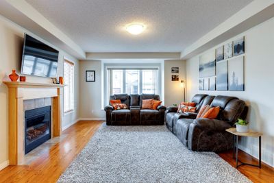 15 Windwood Grove Sw, House detached with 3 bedrooms, 3 bathrooms and 4 parking in Airdrie AB | Image 2