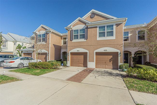 26633 Castleview Way, Townhouse with 3 bedrooms, 2 bathrooms and null parking in Wesley Chapel FL | Image 7