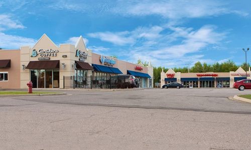 105 9th Ave W, Hibbing, MN, 55746 | Card Image