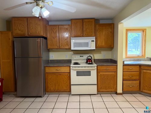 311 2nd St Street, Wakonda, SD, 57073 | Card Image