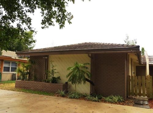 1-3700 Riverside Dr, Coral Springs, FL, 33065-4708 | Card Image