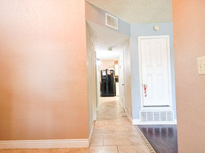 3305 Dentcrest Dr, House other with 3 bedrooms, 2 bathrooms and 2 parking in Midland TX | Image 3