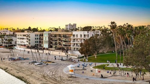 unit-2j-1251 Parker Pl, San Diego, CA, 92109-5286 | Card Image