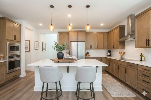 211 Acmon Blue Rd, Mount Juliet, TN, 37122-4777 | Card Image