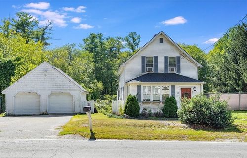 62 Lowell Rd, North Reading, MA, 01864-1632 | Card Image