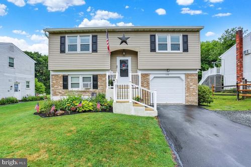130 S 5th St, BALLY, PA, 19503-9664 | Card Image