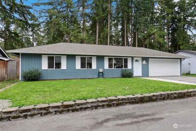 26008 196th Avenue Se, House other with 3 bedrooms, 1 bathrooms and 2 parking in Covington WA | Image 2