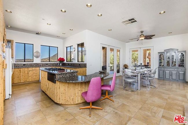 3569 Calmada Rd, House other with 6 bedrooms, 7 bathrooms and null parking in Pioneertown CA | Image 11