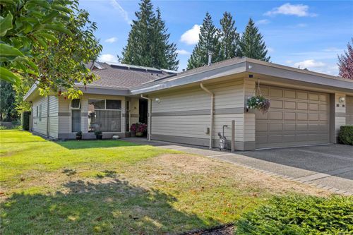 889 Lakes Blvd, French Creek, BC, V9P2P8 | Card Image