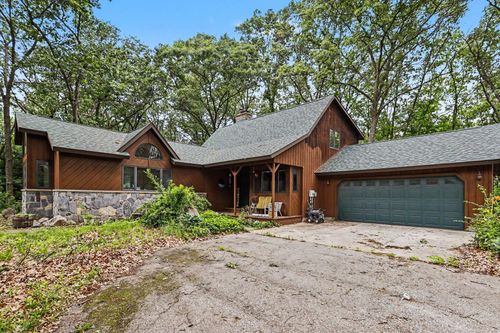 10642 Keller Rd, Delton, MI, 49046-7714 | Card Image