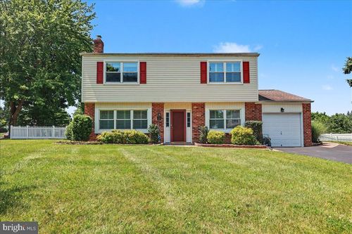 3001 Kimberly Dr, NORRISTOWN, PA, 19401-1571 | Card Image
