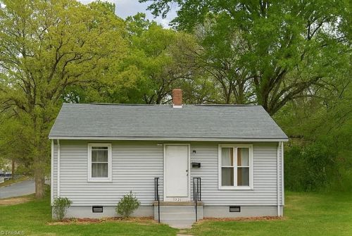 a-1201 Highland Ave, Greensboro, NC, 27403-3543 | Card Image