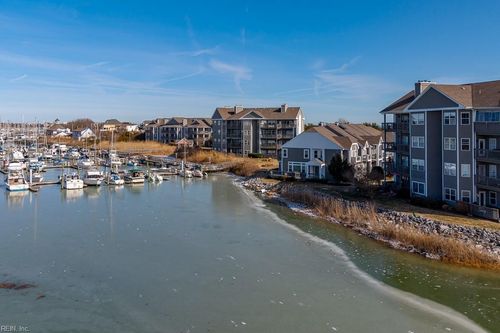 1040 Porte Harbour Arch, Hampton, VA, 23664 | Card Image