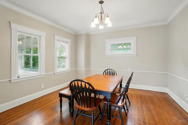 3933 Vine St, House other with 2 bedrooms, 2 bathrooms and null parking in Cincinnati OH | Image 11