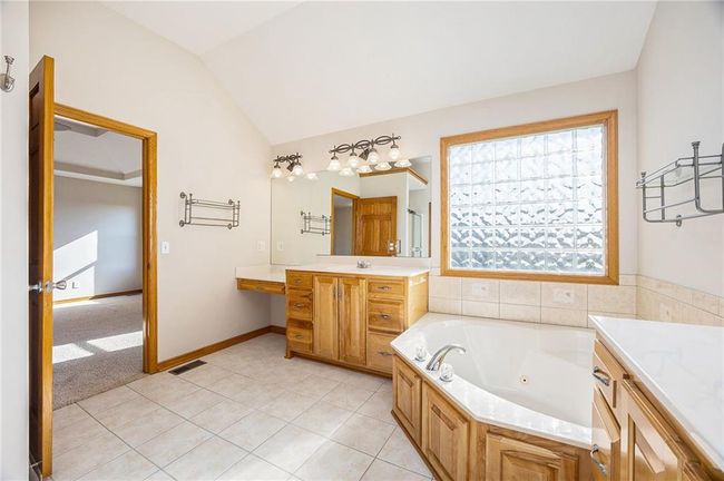 7385 Sw Karen Rd, House other with 4 bedrooms, 3 bathrooms and null parking in Trimble MO | Image 18