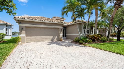 9365 Vercelli St, Lake Worth, FL, 33467-5214 | Card Image