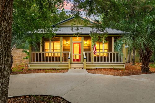 201 Chrysler Ave, Santa Rosa Beach, FL, 32459-5541 | Card Image