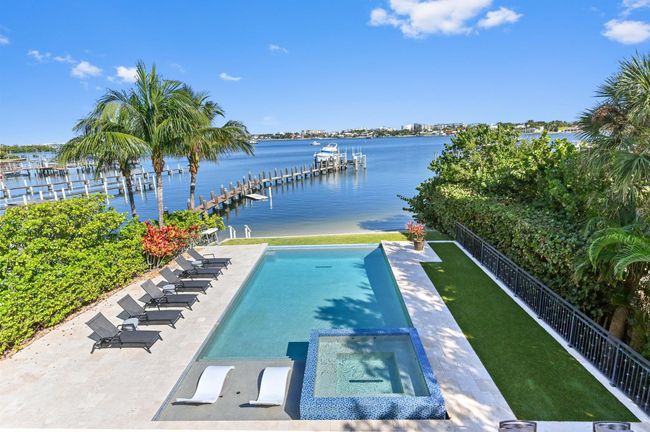 200 N Lake Dr, House other with 5 bedrooms, 5 bathrooms and null parking in Lantana FL | Image 30