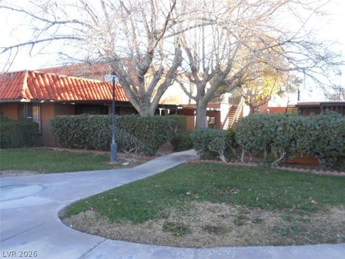 d-6671 Bubbling Brook Dr, Las Vegas, NV, 89107-1126 | Card Image