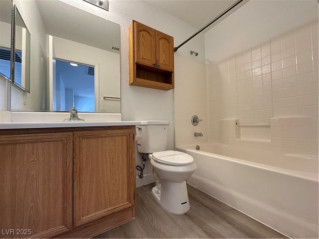 5554 Henshaw Ave, House other with 3 bedrooms, 3 bathrooms and null parking in Las Vegas NV | Image 16