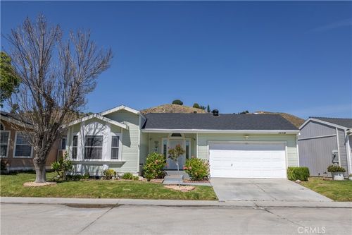 20049 Canyon View Dr, Canyon Country, CA, 91351-5721 | Card Image