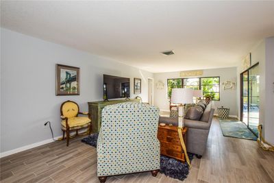 33 - 1002 N Cypress Point Drive, House other with 2 bedrooms, 2 bathrooms and null parking in Venice FL | Image 3