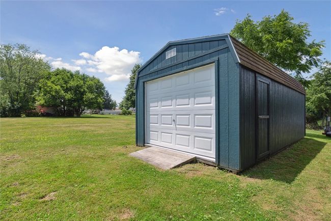 410 Blackhawk Rd, House other with 3 bedrooms, 2 bathrooms and 3 parking in Chippewa Twp PA | Image 33