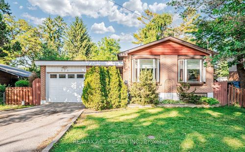 573 Marksbury Rd, Pickering, ON, L1W2S9 | Card Image