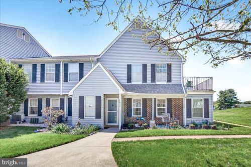 b-5811 Box Elder Ct, FREDERICK, MD, 21703-7122 | Card Image