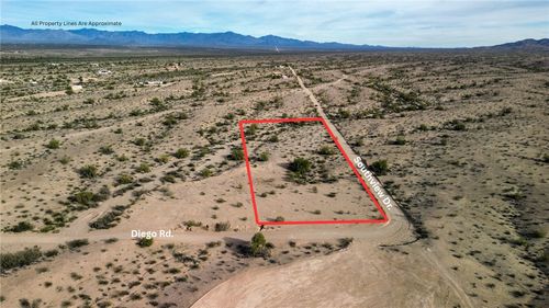 207 W Southview Drive, Yucca, AZ, 86438 | Card Image