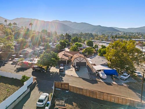 8552 Brodie Ln, Santee, CA, 92071-3501 | Card Image