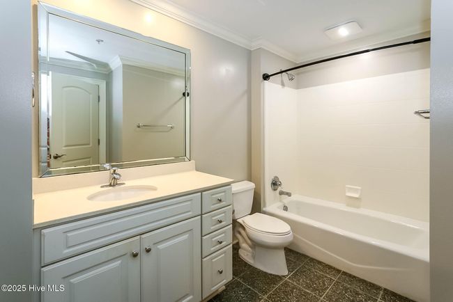 UNIT-402 - 4425 Arendell St, Condo with 3 bedrooms, 3 bathrooms and null parking in Morehead City NC | Image 37