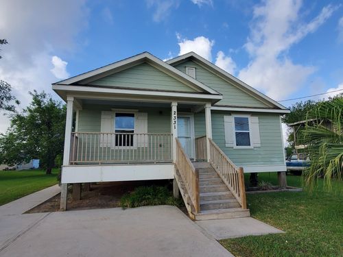 2331 Rue De Lafitte Dr, Dickinson, TX, 77539-2297 | Card Image