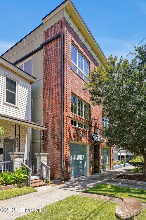1-409 Brunswick St, Wilmington, NC, 28401-3438 | Card Image