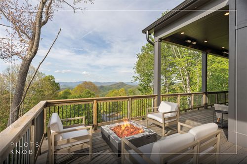 50 Milkweed Trl, Glenville, NC, 28736-0376 | Card Image